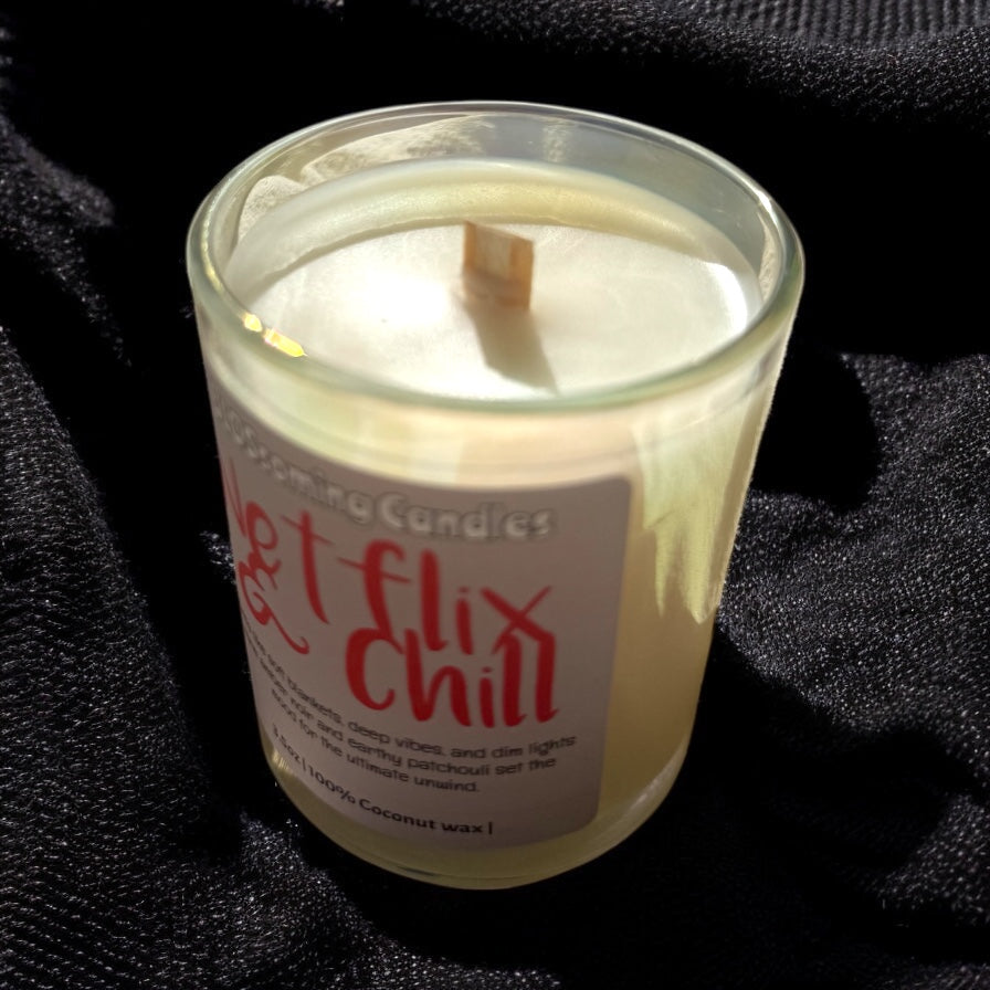 MINI NETFLIX & CHILL CANDLE