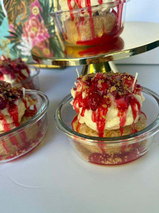 LOADED STRAWBERRY CHEESECAKE DONUT CANDLE