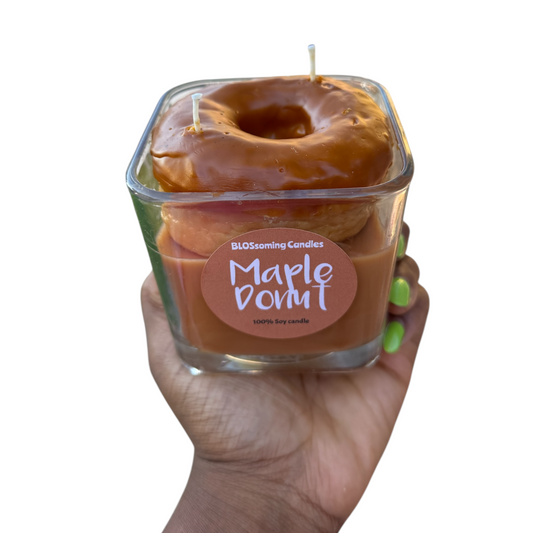 MAPLE DONUT CANDLE