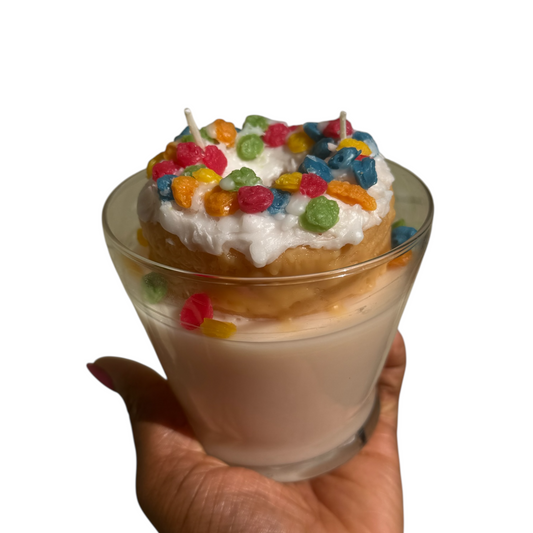FRUITY PEBBLE DONUT CANDLE