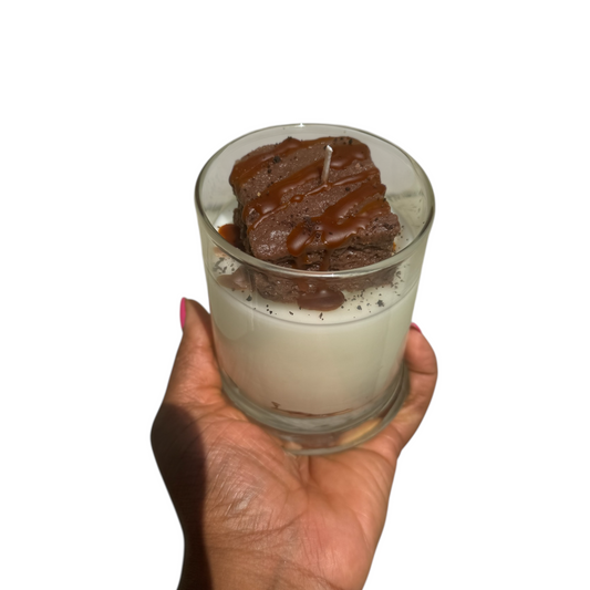 FUDGE BROWNIE CANDLE